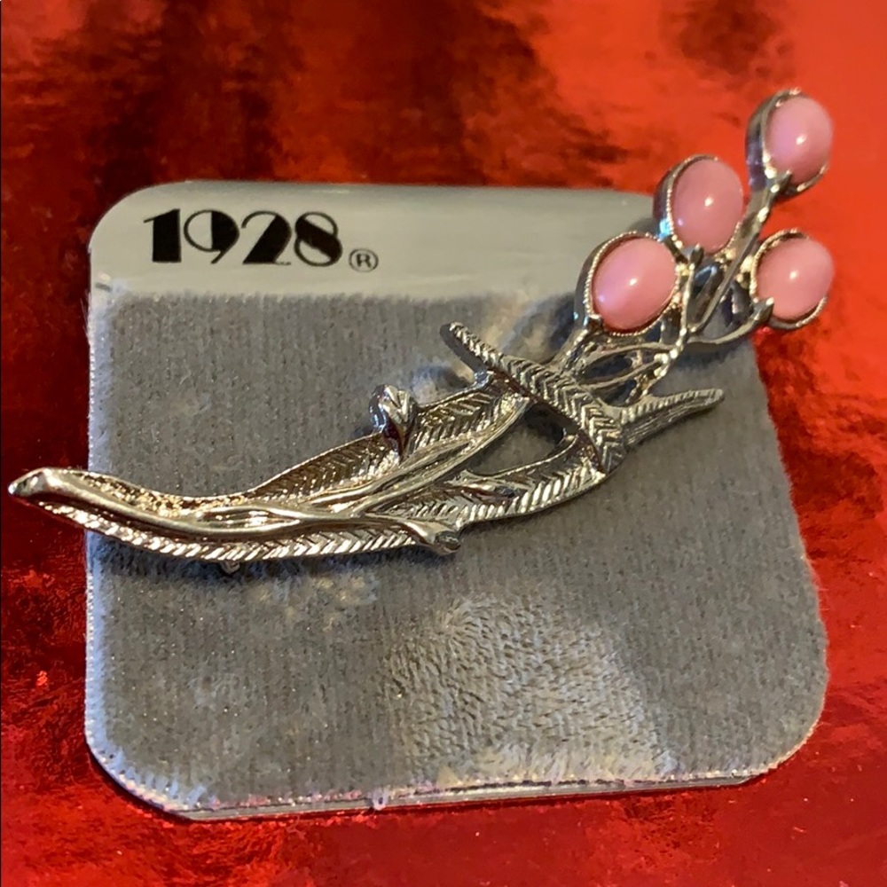 #Vintage Brooch 1928